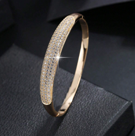 Formas Bracelet – 18k Gold Plated & Adorned with Zirconia Stones | Free UK Delivery