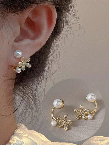 2-in-1 Flower & Pearl Earrings – 18k Gold Plated | Free UK Delivery