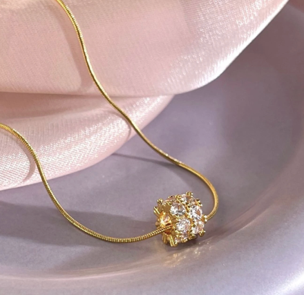 OLIVIA PADANO X OH LYRA | Swarovski Necklace – 24k Gold Plated | Free UK Delivery