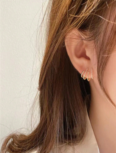 Magic Four-Point Earrings – 18k Gold Plated | Free UK Delivery